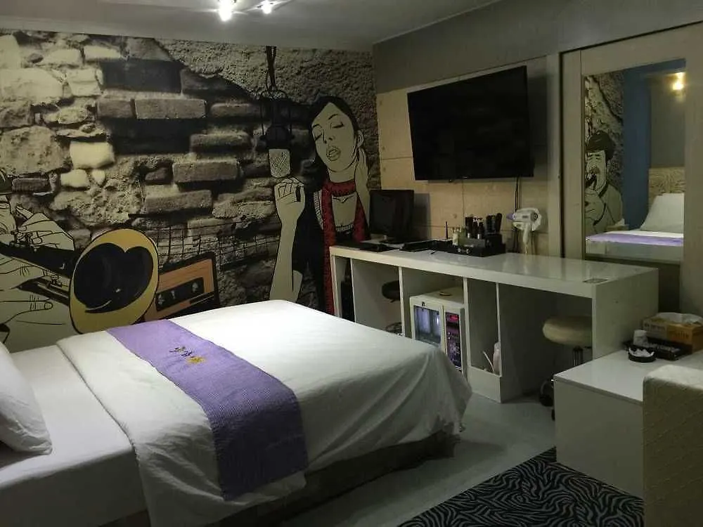 Starry Night Hotel Incheon 2*,  South Korea
